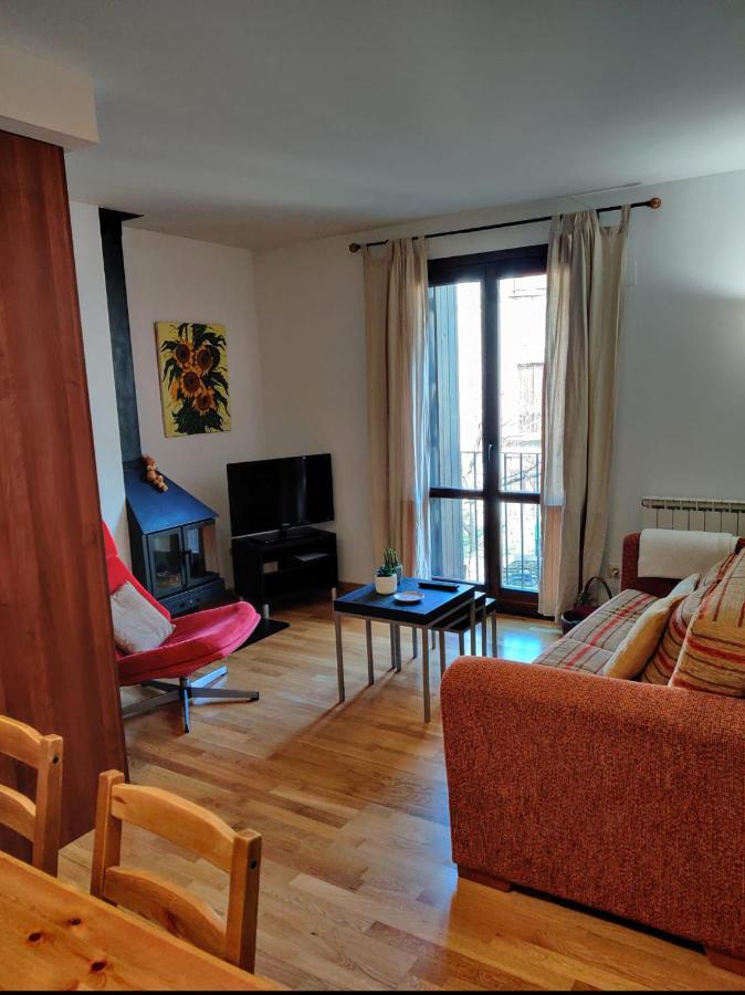 Apartament Check-In Casas Labert Benasque Zewnętrze zdjęcie